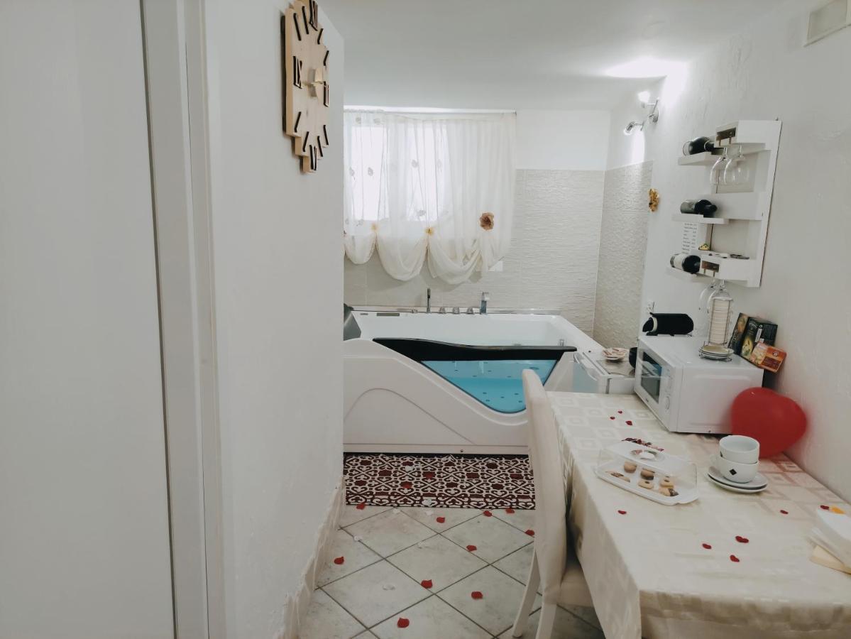 26 Suite Home 오스투니 외부 사진